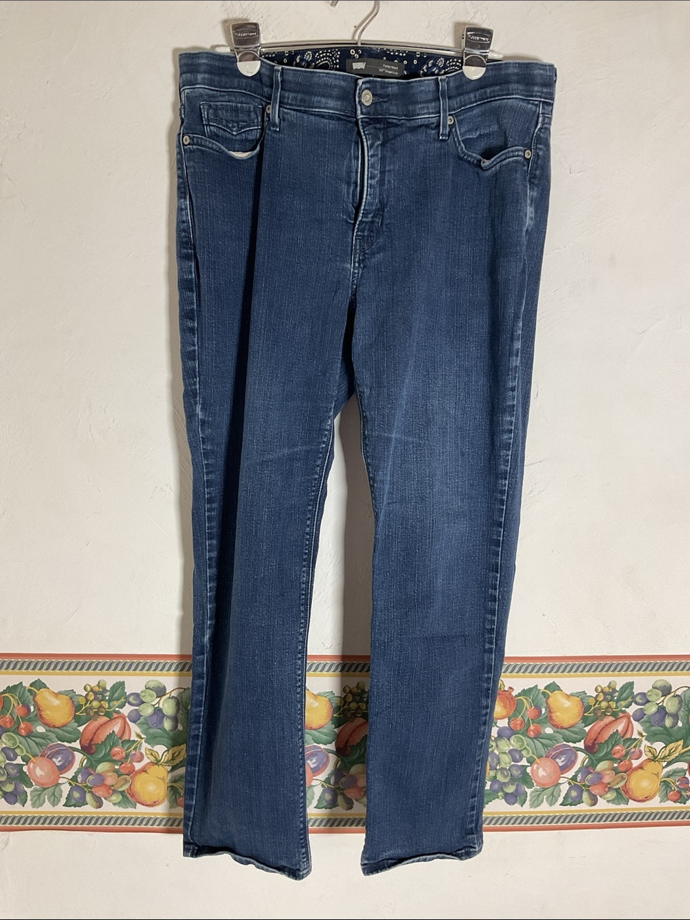 Levi’s 525 Straight Leg Perfect Waist Flap Pocket Jeans Size 16S W33 L30